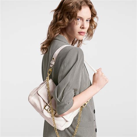 sac dauphine louis vuitton|Louis Vuitton Dauphine soft mm.